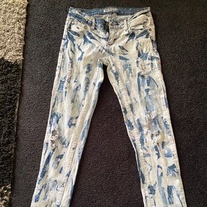 Acid wash jeans